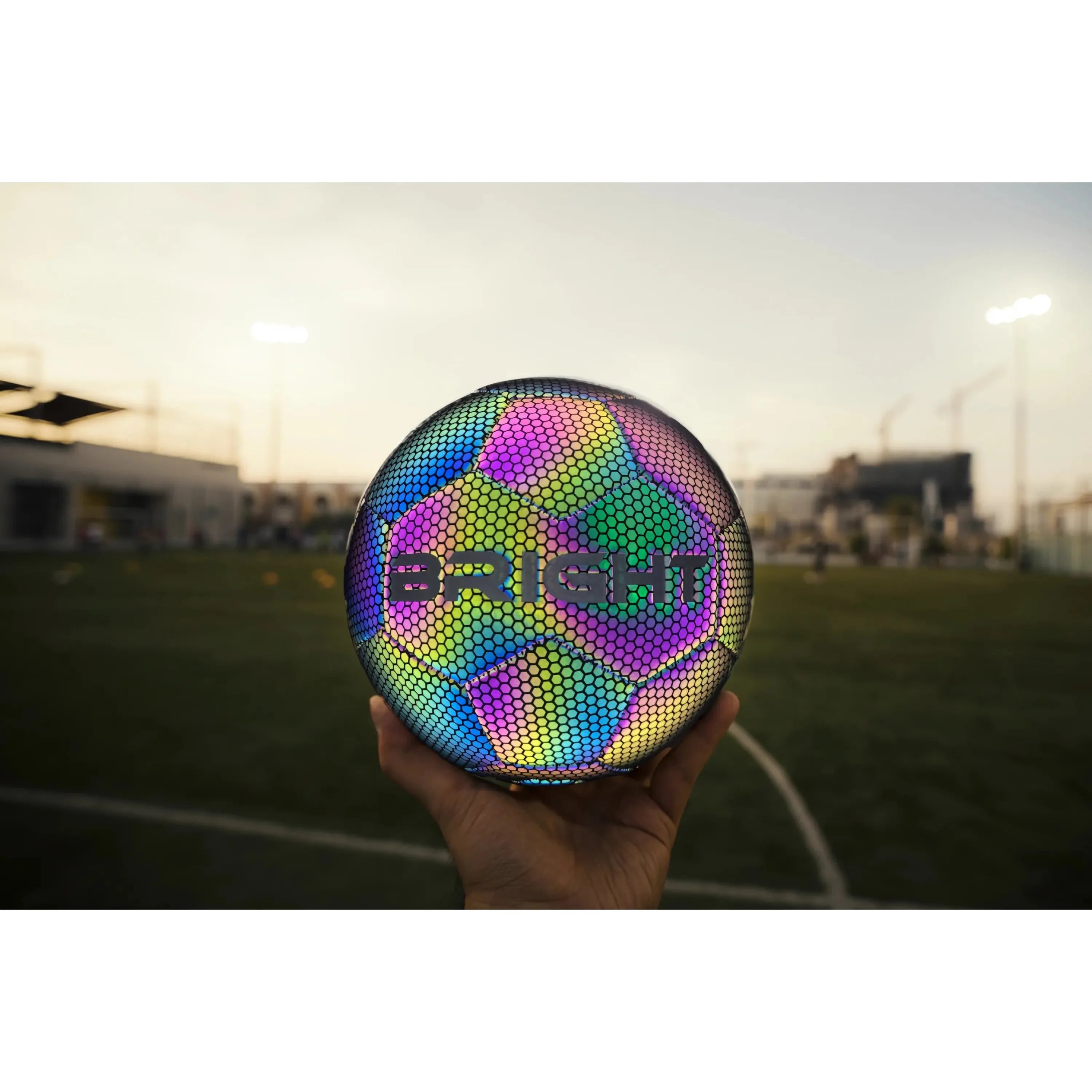 FÚTBOL BRIGHT™ BALÓN BRILLANTE VIRAL